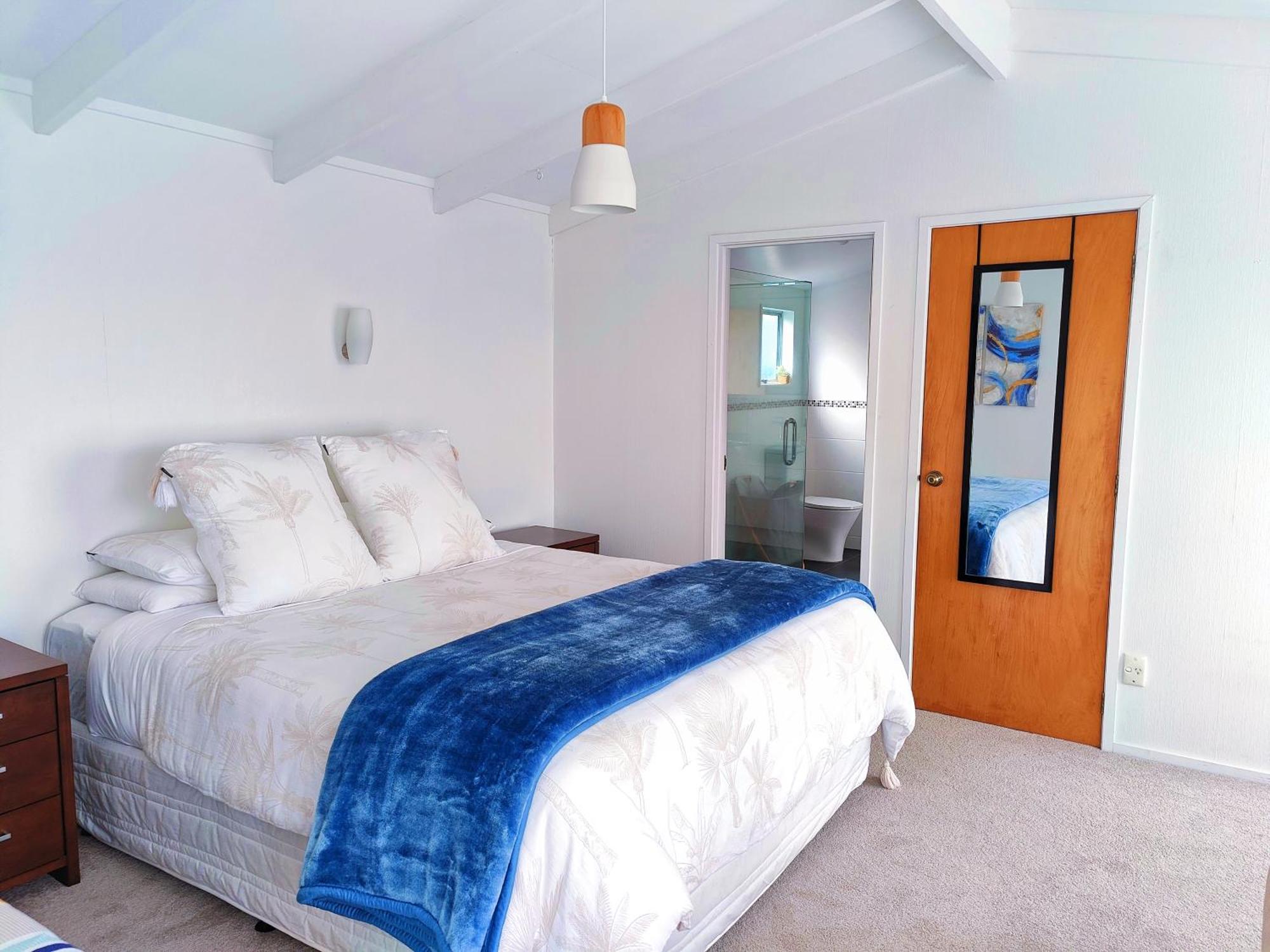 Delight In Birch-Lake View Holiday Home Taupo Eksteriør bilde